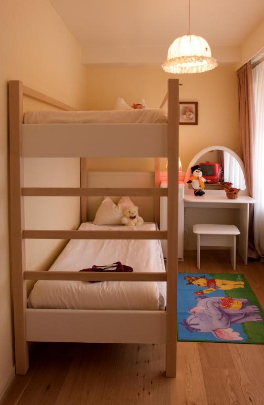 Family Room (2 Adults + 2 Children) image 2