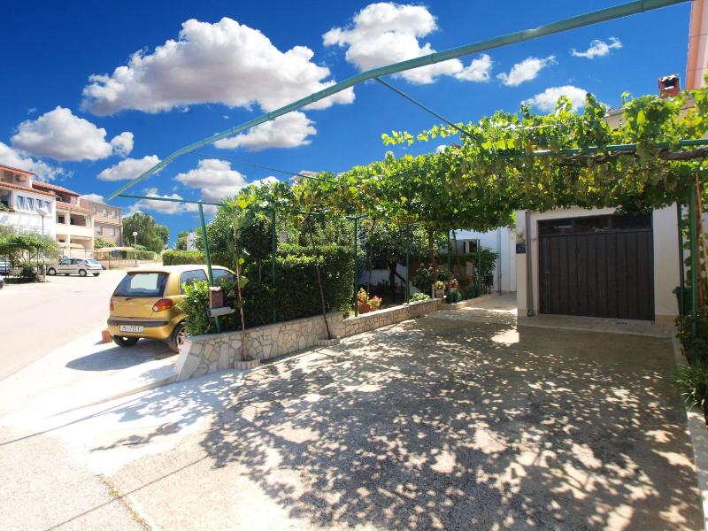 Apartments Nevina 1230 - image 21