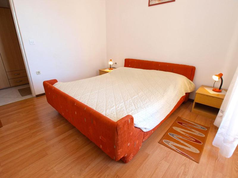 Apartment image 3