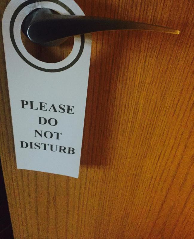 Classic Twin Room image 2