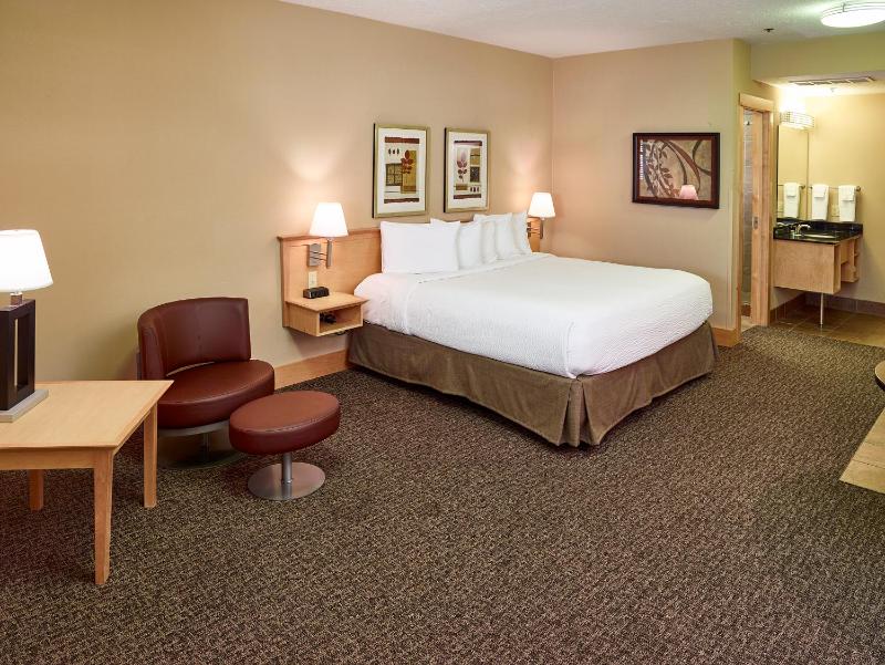 Executive King Room - Non-Smoking image 2