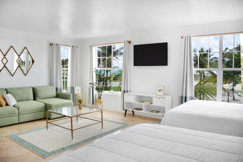 Beach Park Hotel - image 11