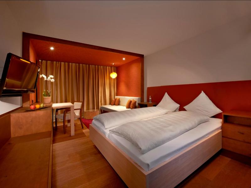Superior Chic Room  image 3