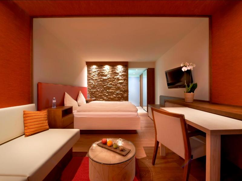 Superior Chic Room  image 1