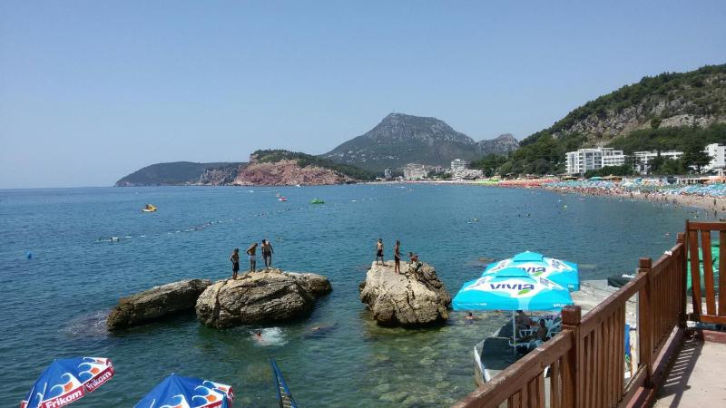 Apartment with Sea View image 4