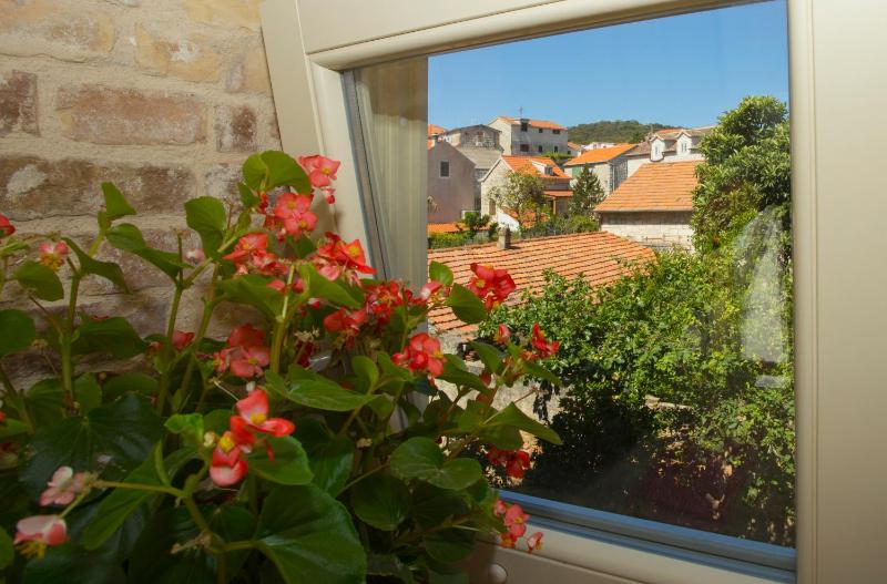 Superior Double Room image 3