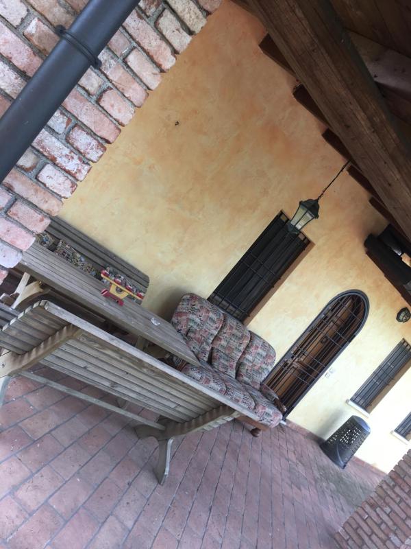 One-Bedroom House image 4