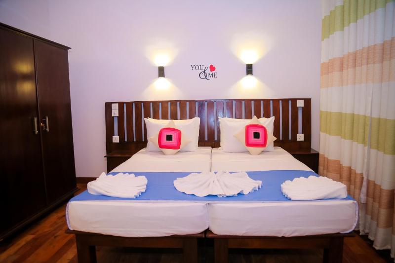 Cozy Sea view Inn - image 11