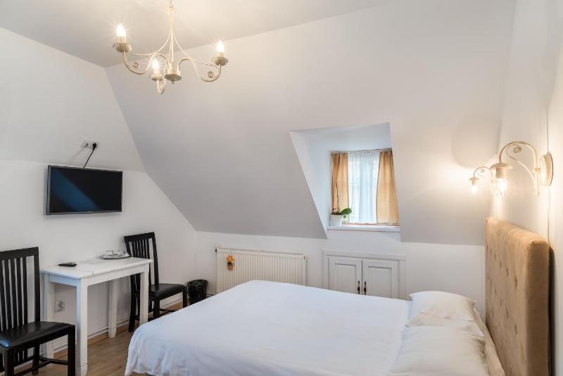 Standard Double Room with view to Liars Bridge  image 1