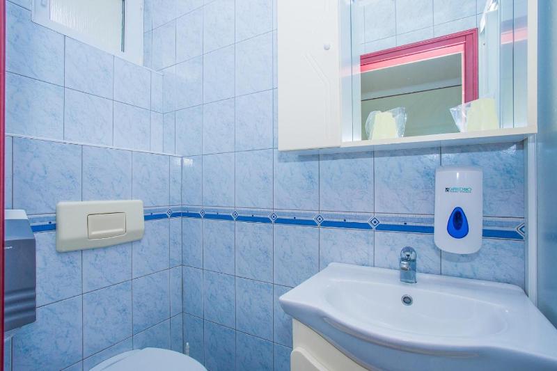 Standard Double Room image 4