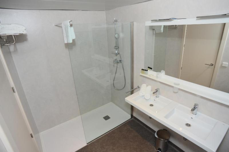 Junior Suite image 2