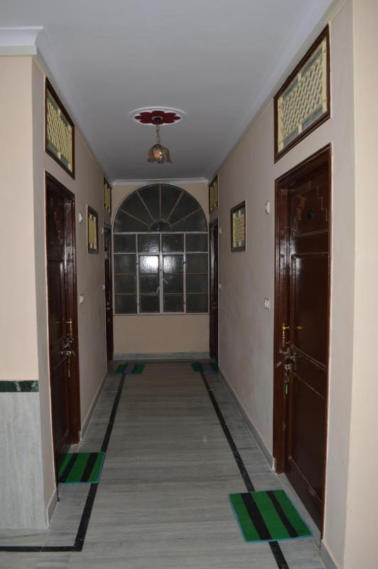 Laxmi Mahal - image 12