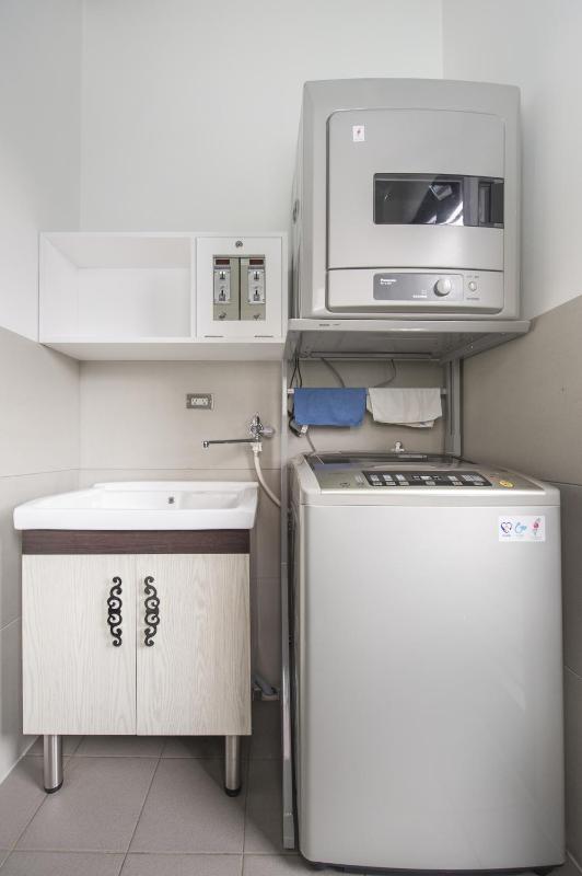 OX Suites - image 5