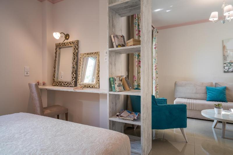 Superior Suite image 4