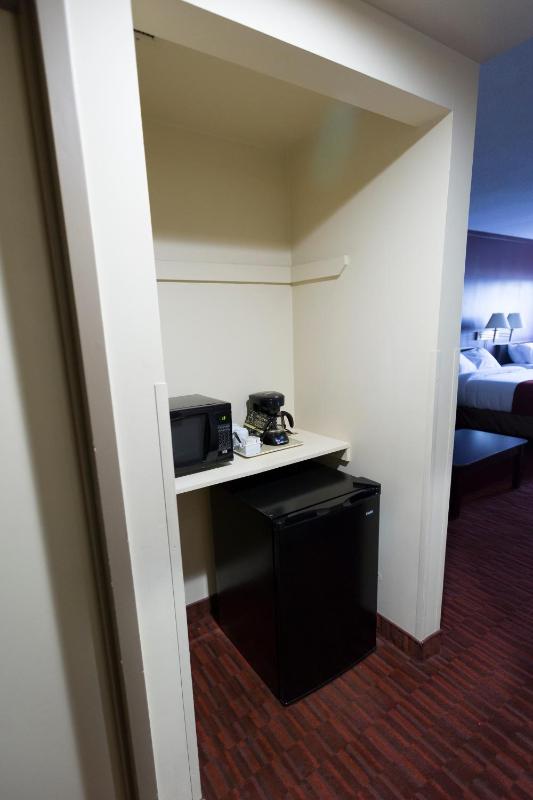 Argyll Plaza Hotel - image 32