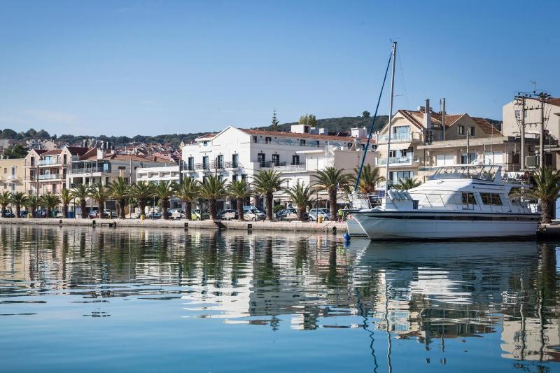 Argostoli Marina Suites - image 29