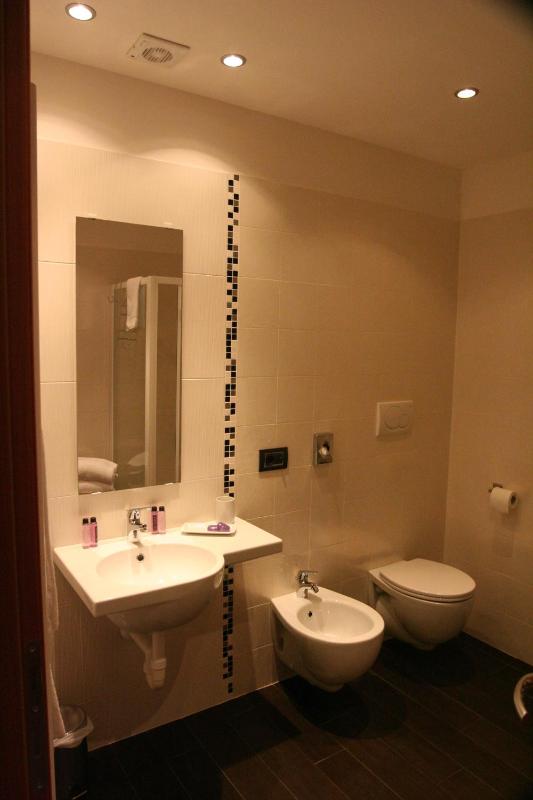 Junior Suite (2 Adults) image 3