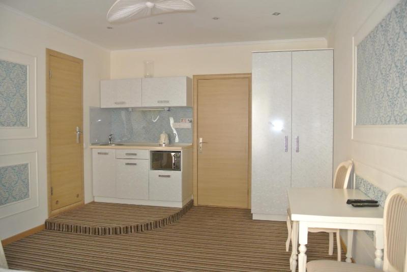 Mini Hotel on Poznyaky - image 8