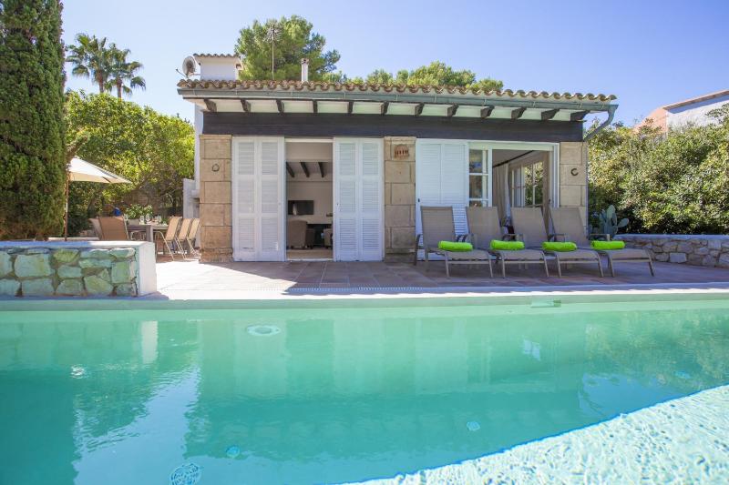 Three-Bedroom Villa image 3