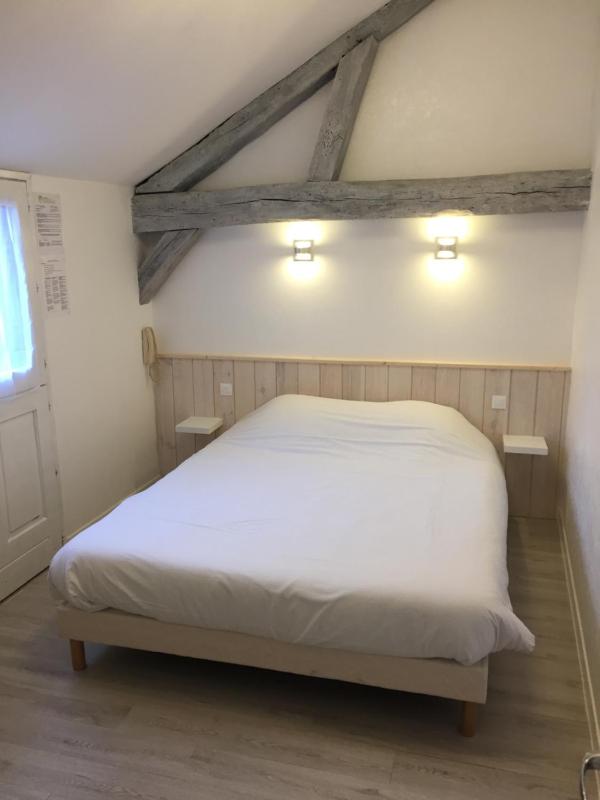 Superior Double Room image 3