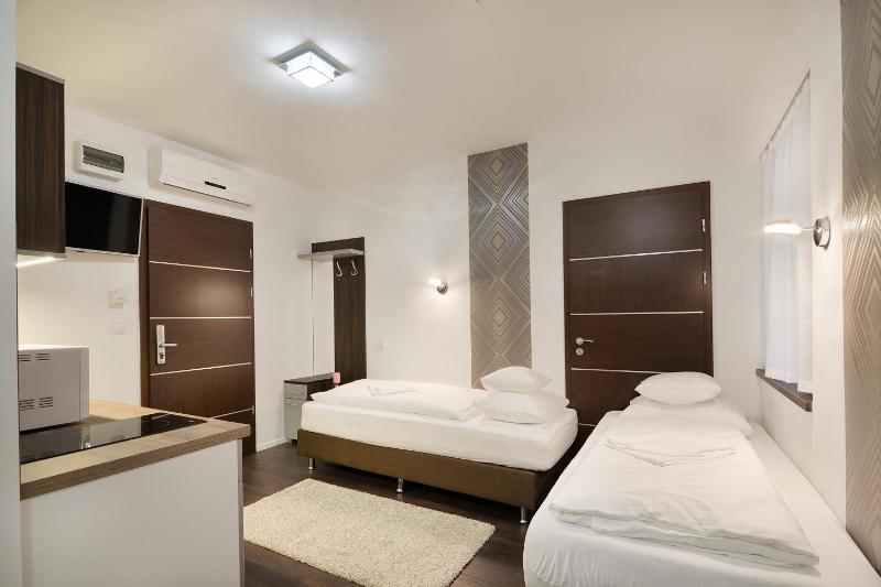 Paulay Downtown Apartments - image 7