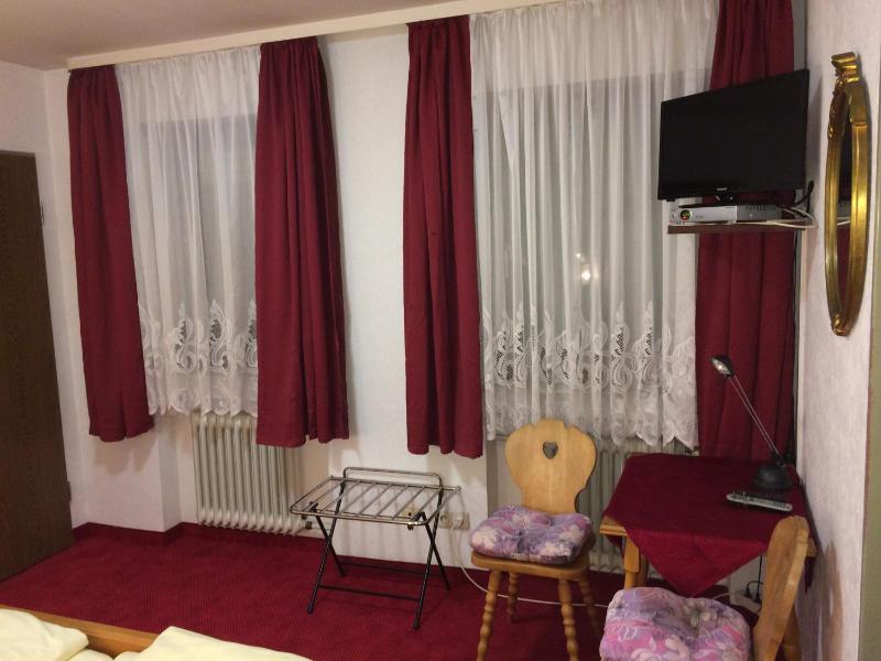 Double Room image 1