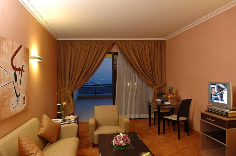 Ambassador Boutique Suite