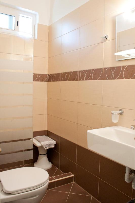 Double or Twin Room with Partial Sea View image 3