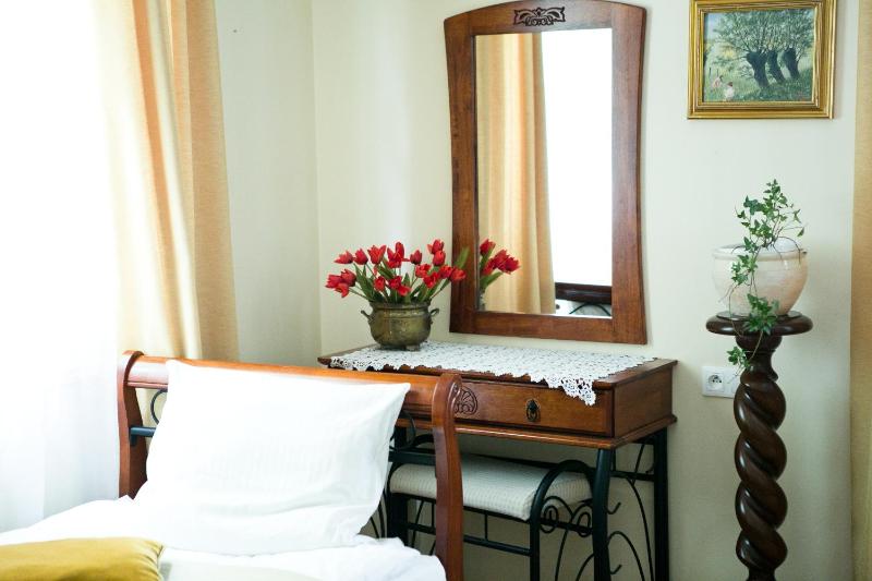 Triple Room image 3