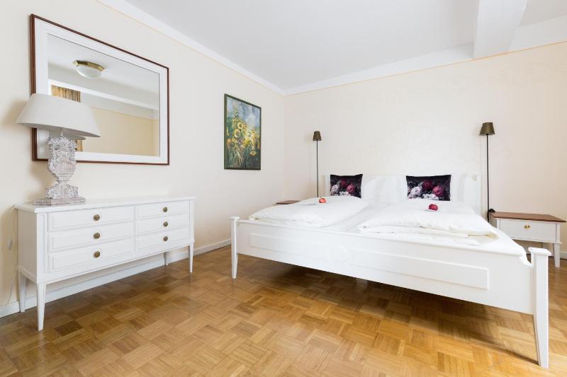 Standard Double Room image 2