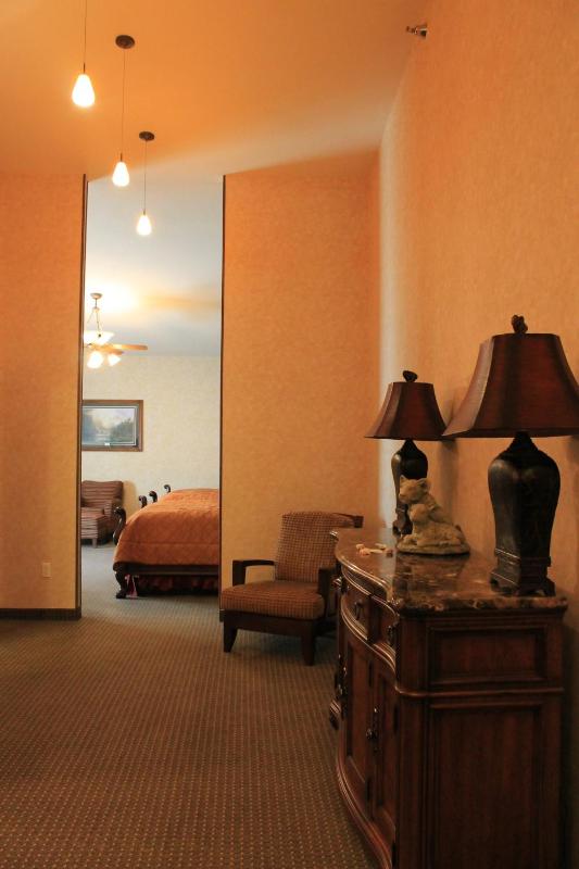 Presidential Suite image 2