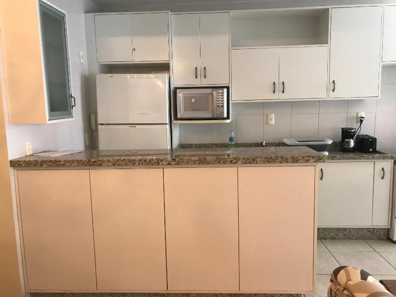 IMACULADO APARTAMENTO A 20 METROS DA PRAIA - image 5
