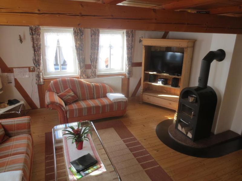 Two-Bedroom House image 4