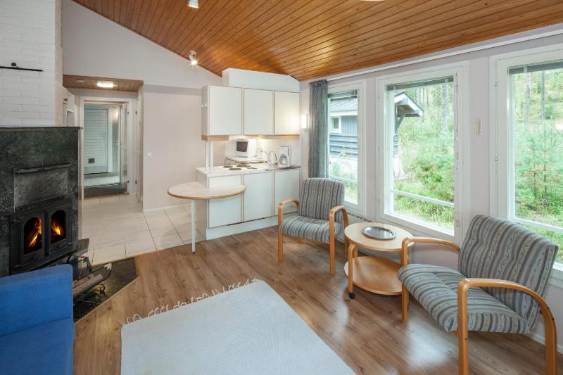 One-Bedroom Villa with Sauna image 4