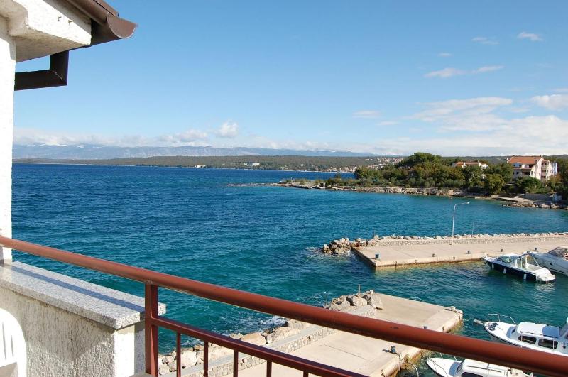 Apartment with Sea View image 1