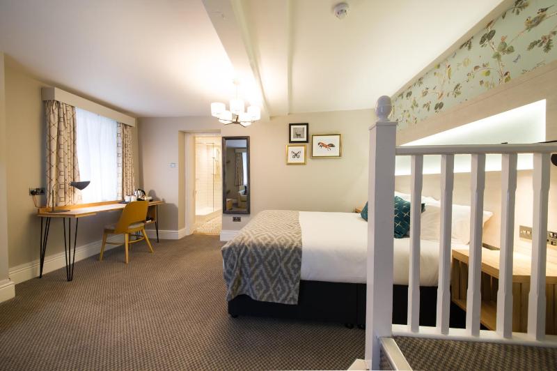 Family Room (2 Adults + 2 Children) image 3