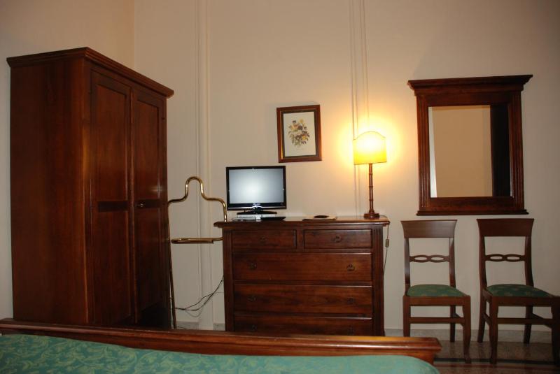 Triple Room image 3