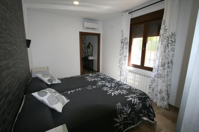 One-Bedroom Apartment with Mountain View image 2
