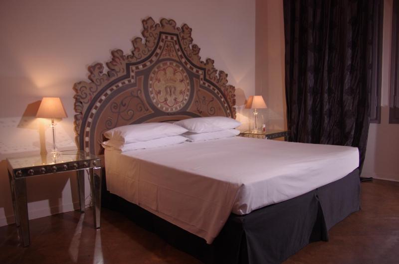 Junior Suite with Garden View image 4
