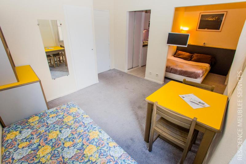 One-Bedroom Apartment (3 Adults) image 3