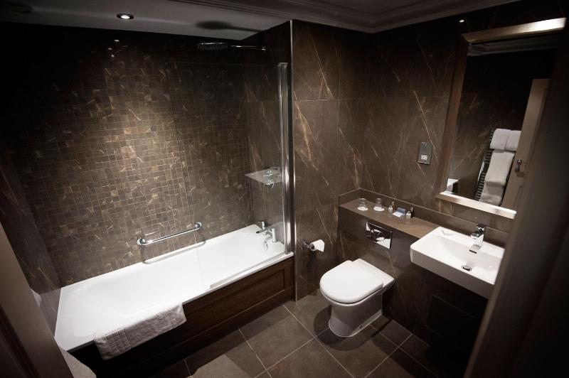 Standard Superior Room (No Sea View) image 2