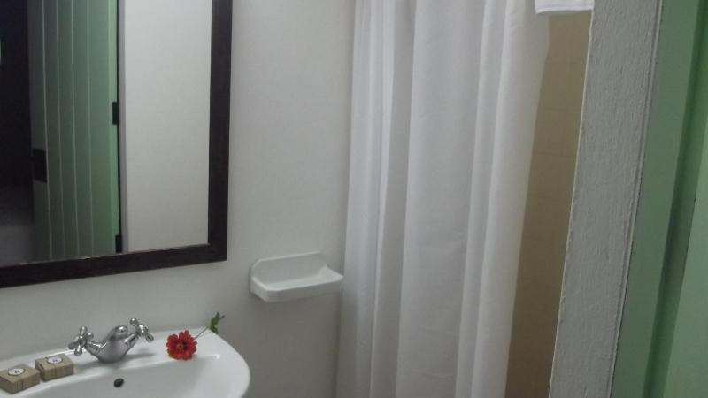 Double Room image 3