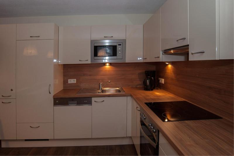 Apartment image 3
