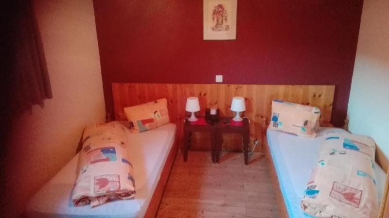Single Room image 4