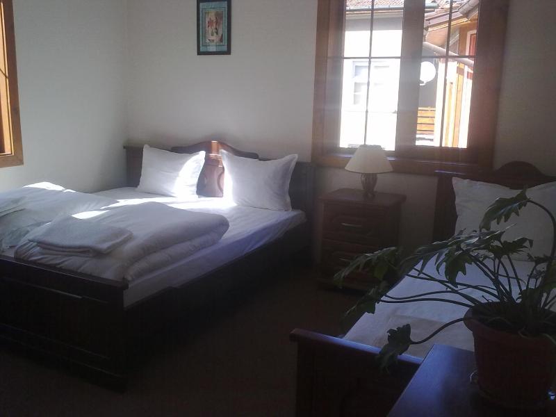 Quadruple Room image 2