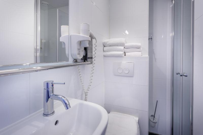 Hotel Victorie - image 16