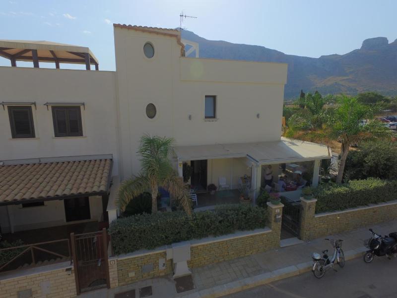 Athena Bed & Breakfast - image 11