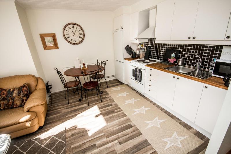 Classic Triple Room image 4