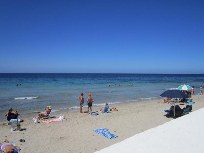 SUITEBEACH b&b and resort - image 3
