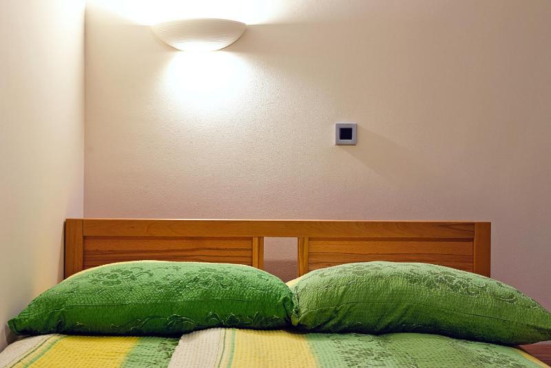 Standard Quadruple Room image 2